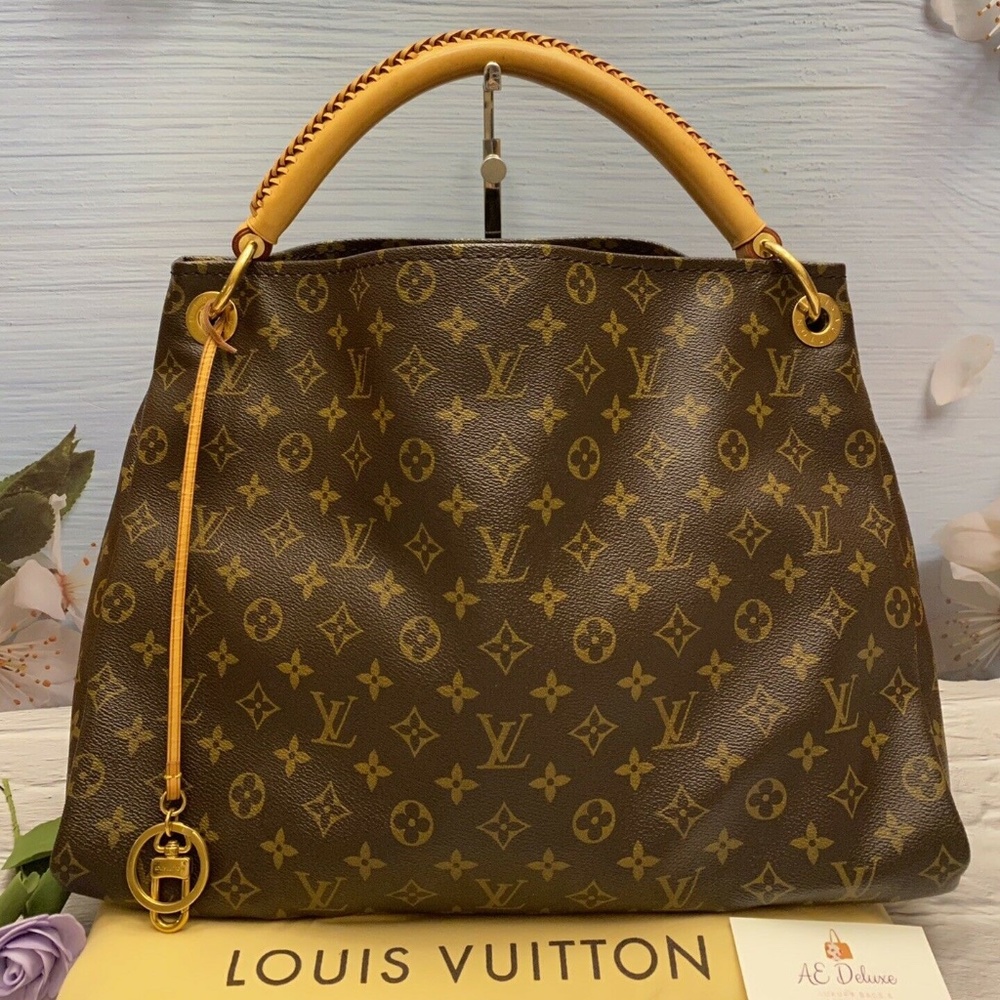 ❤️‍🩹SOLD❤️‍🩹 Lous Vuitton Artsy MM Monogram Shoulder Bag Tote Purse (GI0182)